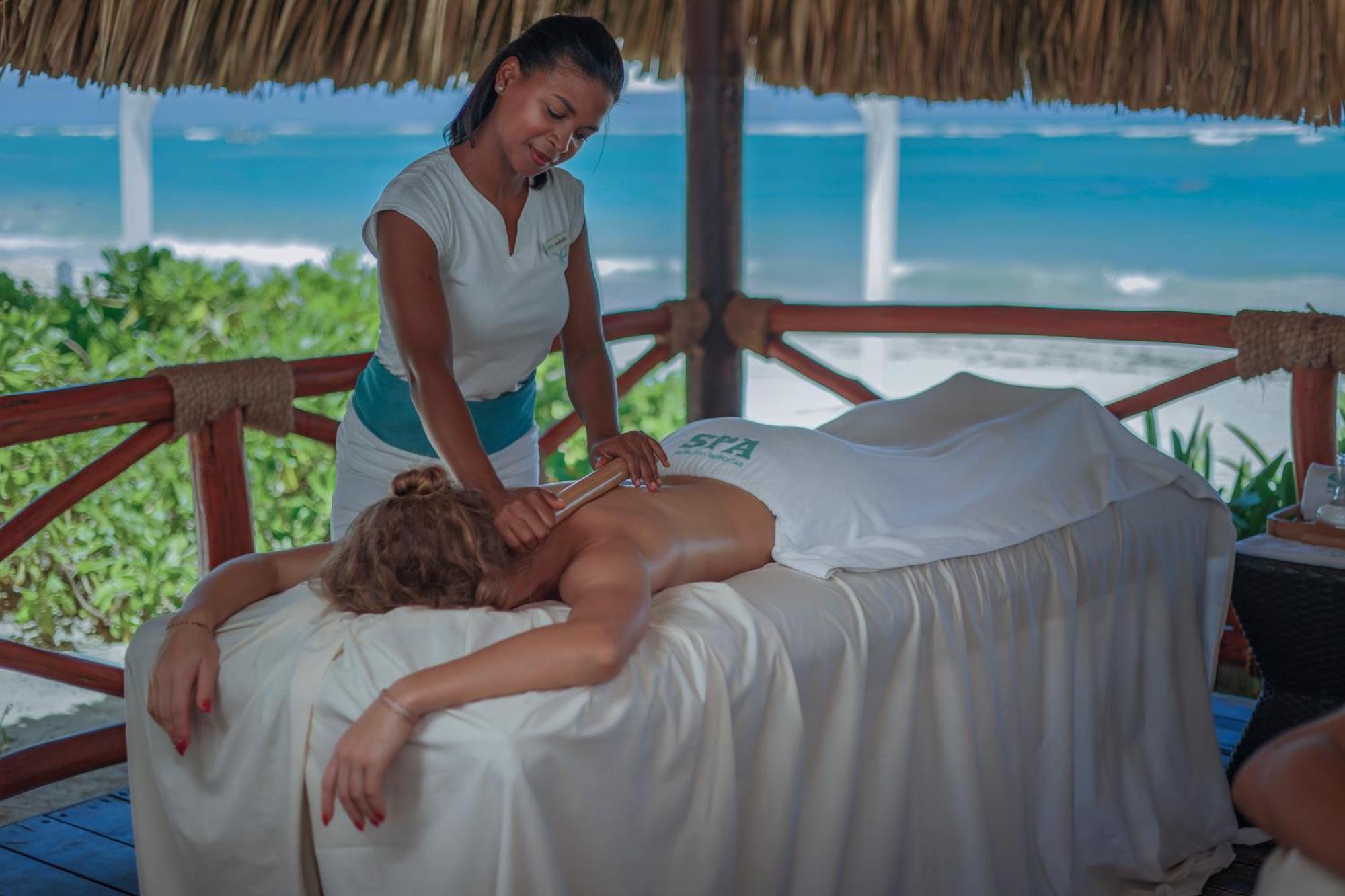 Joia Bavaro By Iberostar (Adults Only) Punta Cana Bagian luar foto